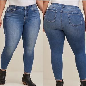 Torrid Bombshell Skinny Premium Stretch High-Rise Jean